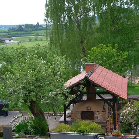 Ferienwohnung Beim Bildhauer Karl F Trendelburg Exterior foto