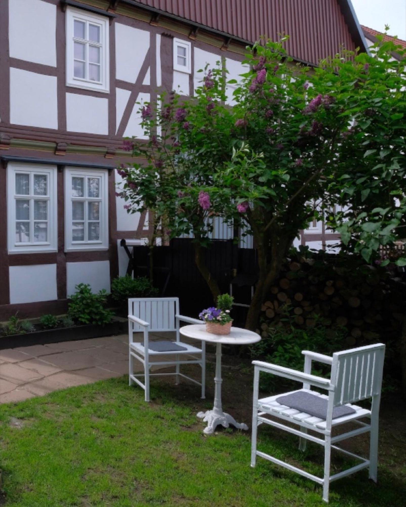 Beim Bildhauer Karl F Apartment Trendelburg