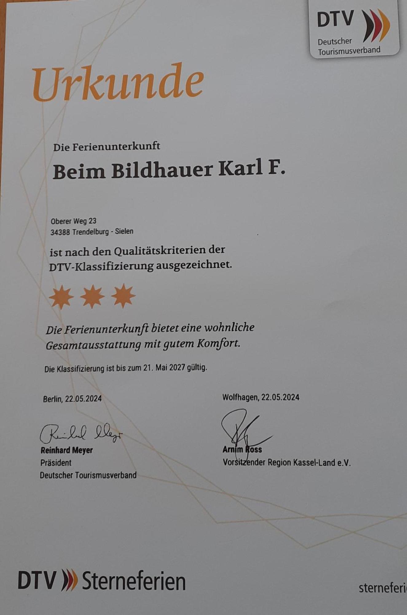 Beim Bildhauer Karl F *